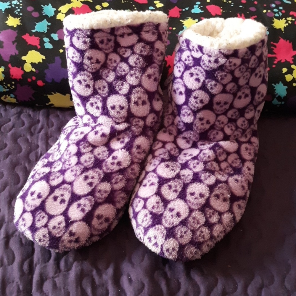 Skull Slippers